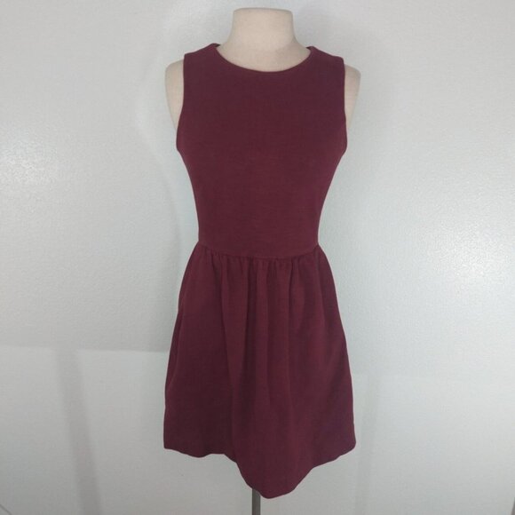 J. Crew Dresses & Skirts - J Crew Womens Small Knit Daybreak Dress Round Neck Back Zip Sleeveless Burgundy